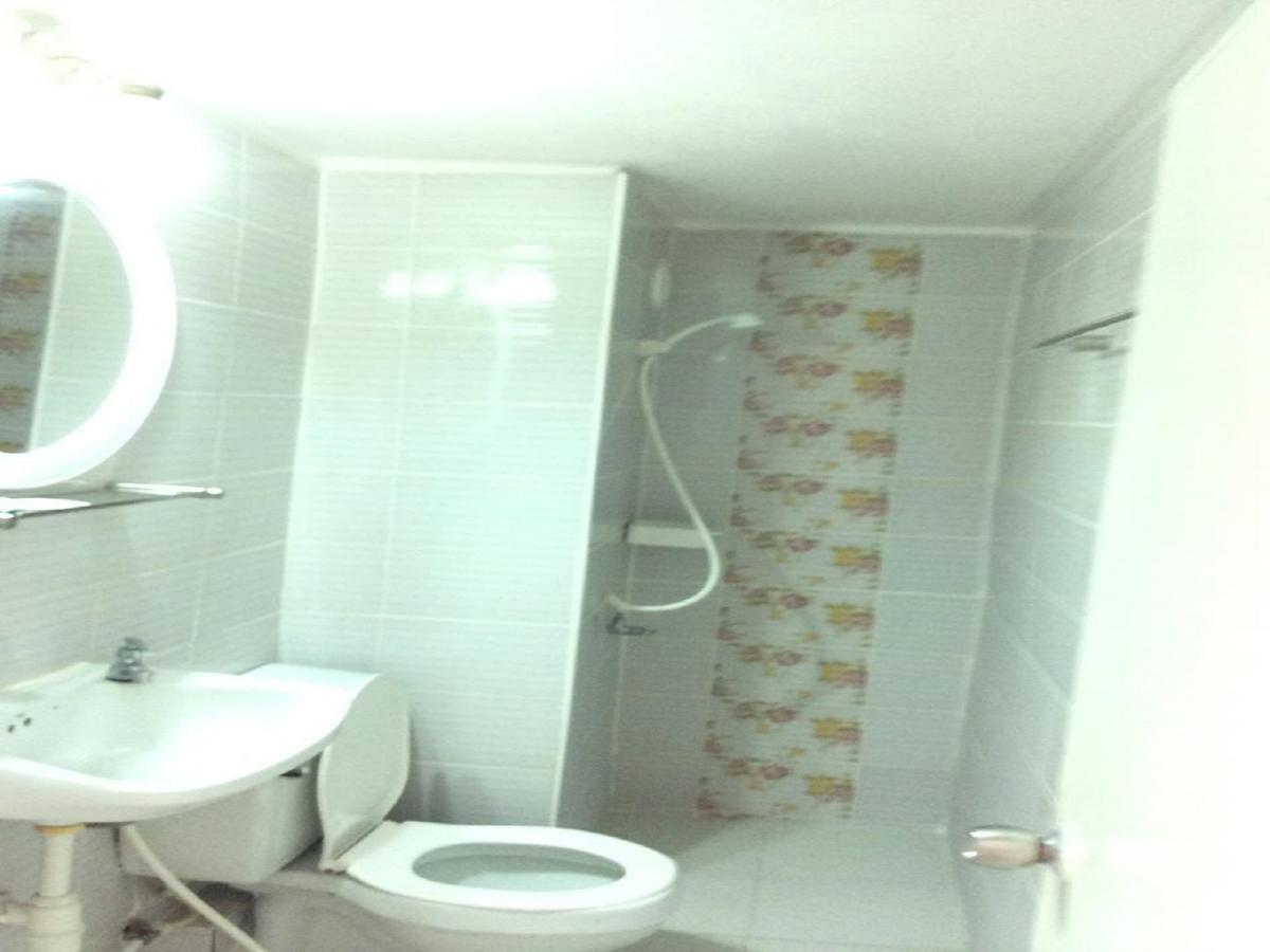 Impact Challenger Muang Thong Thani Service Apartment Bangkok Zewnętrze zdjęcie